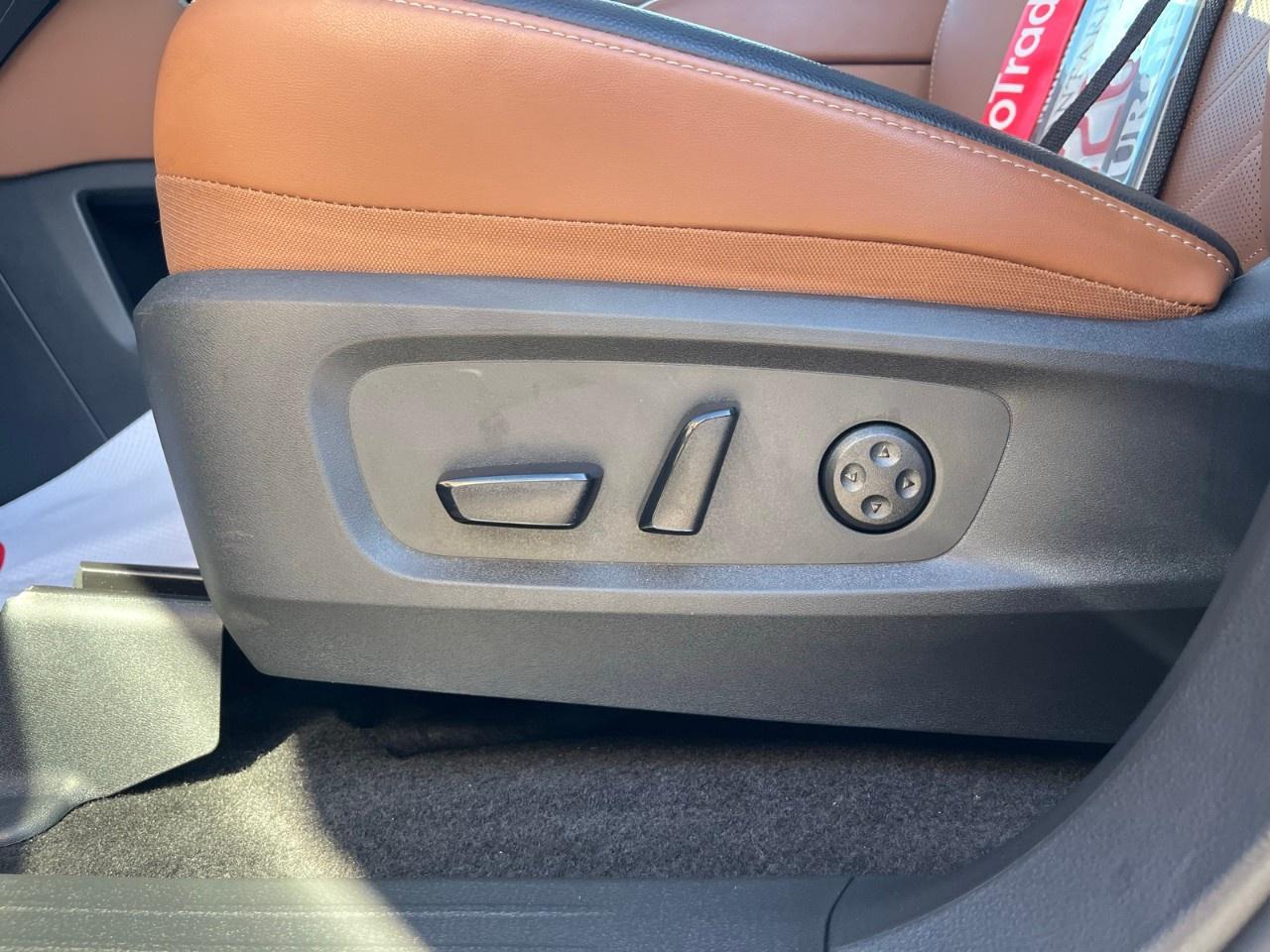 2024 Nissan Pathfinder Platinum 4WD Photo