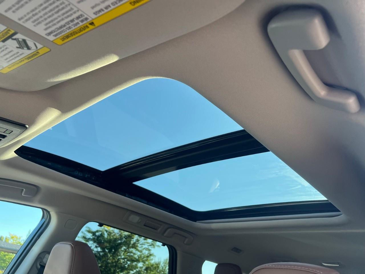 2024 Nissan Pathfinder Platinum 4WD Photo