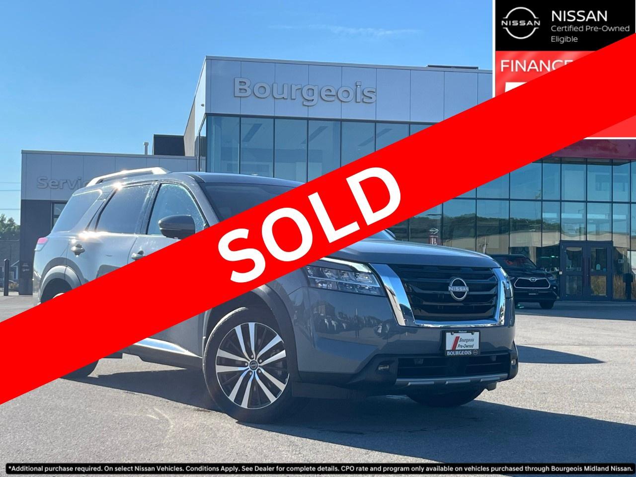 Used 2024 Nissan Pathfinder Platinum 4WD for sale in Midland, ON