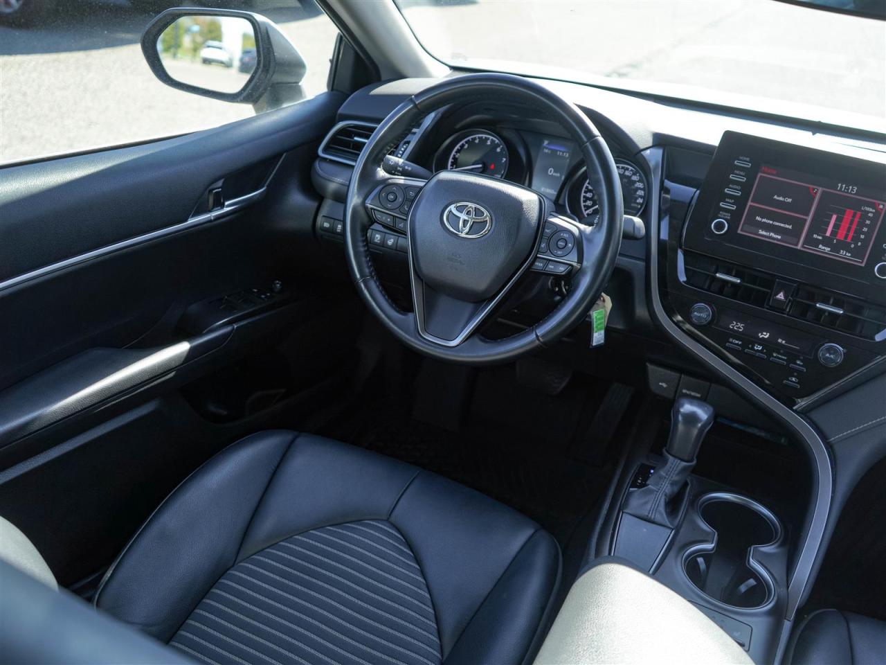 2023 Toyota Camry SE | NO ACCIDENTS | LEATHER | ALLOYS Photo