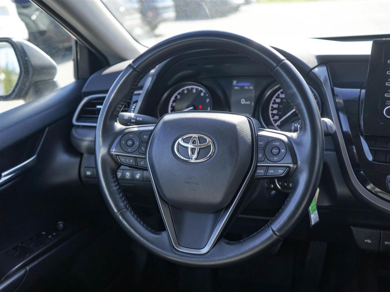 2023 Toyota Camry SE | NO ACCIDENTS | LEATHER | ALLOYS Photo