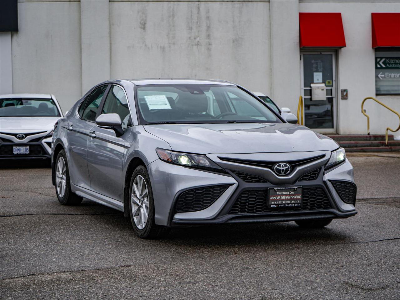 2023 Toyota Camry SE | NO ACCIDENTS | LEATHER | ALLOYS Photo