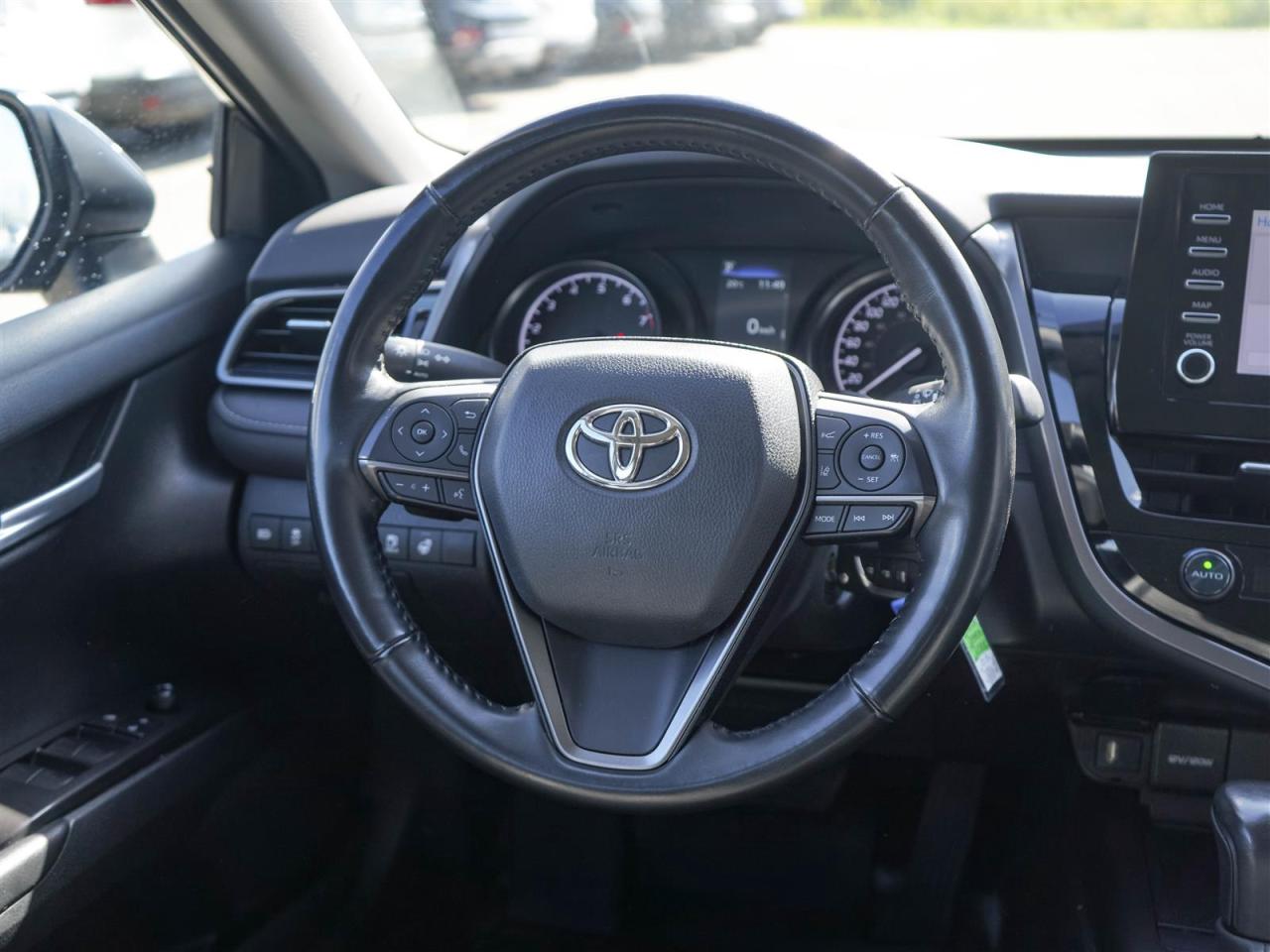 2023 Toyota Camry SE | NO ACCIDENTS | LEATHER | ALLOYS Photo