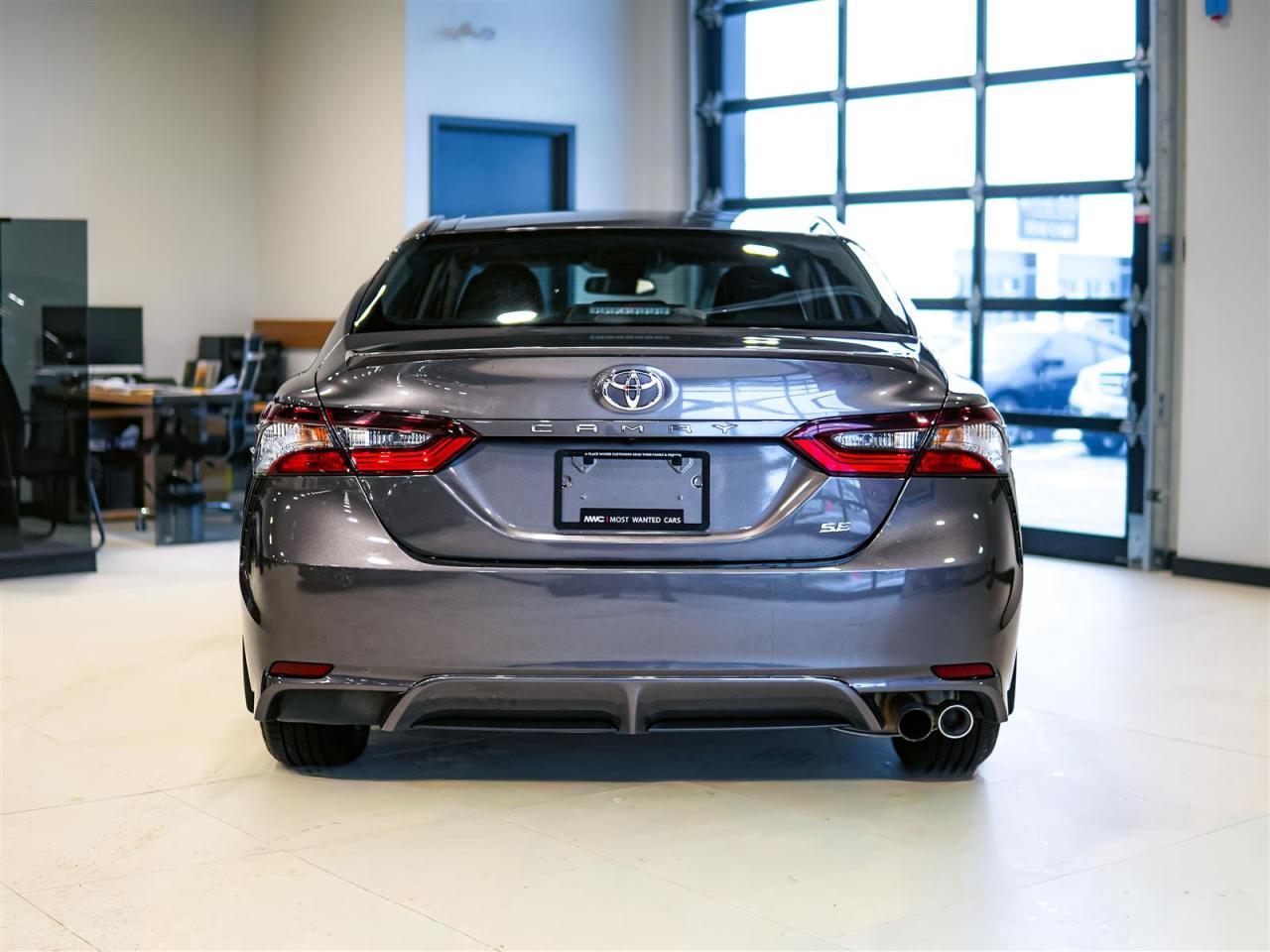 2023 Toyota Camry SE | NO ACCIDENTS | LEATHER | ALLOYS Photo