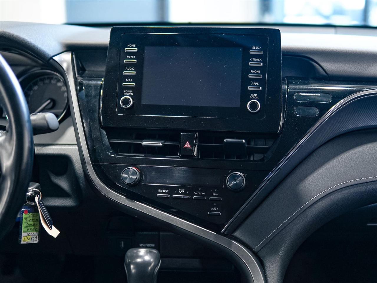 2023 Toyota Camry SE | NO ACCIDENTS | LEATHER | ALLOYS Photo