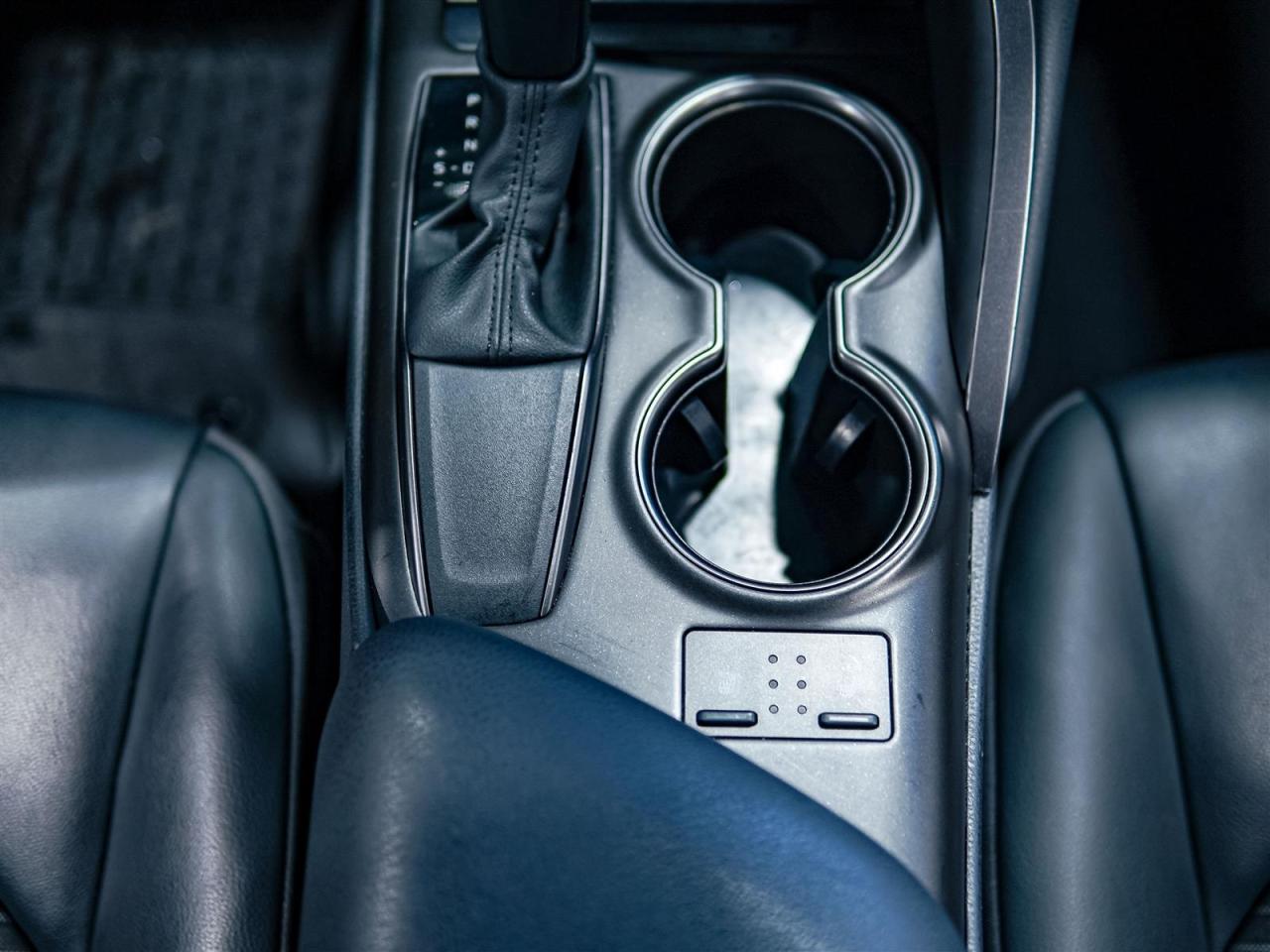 2023 Toyota Camry SE | NO ACCIDENTS | LEATHER | ALLOYS Photo