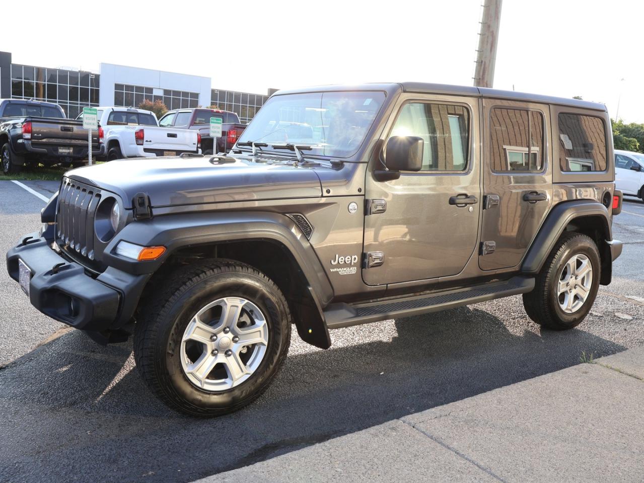 2018 Jeep Wrangler JK V6 UNLIMITED SPORT 4WD CERTIFIED *ACCIDENT FREE* CAMERA BLUETOOTH CRUISE ALLOYS - Photo #3