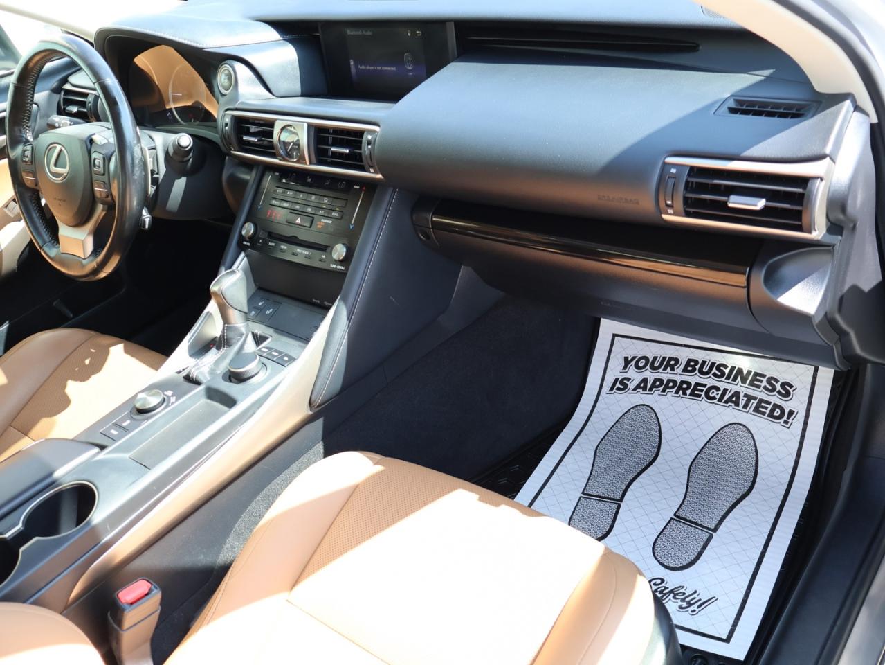 2017 Lexus IS 300 PREMIUM AWD CERTIFIED CAMERA BLUETOOTH LEATHER HEAT/COOL SUNROOF CRUISE ALLOYS - Photo #13