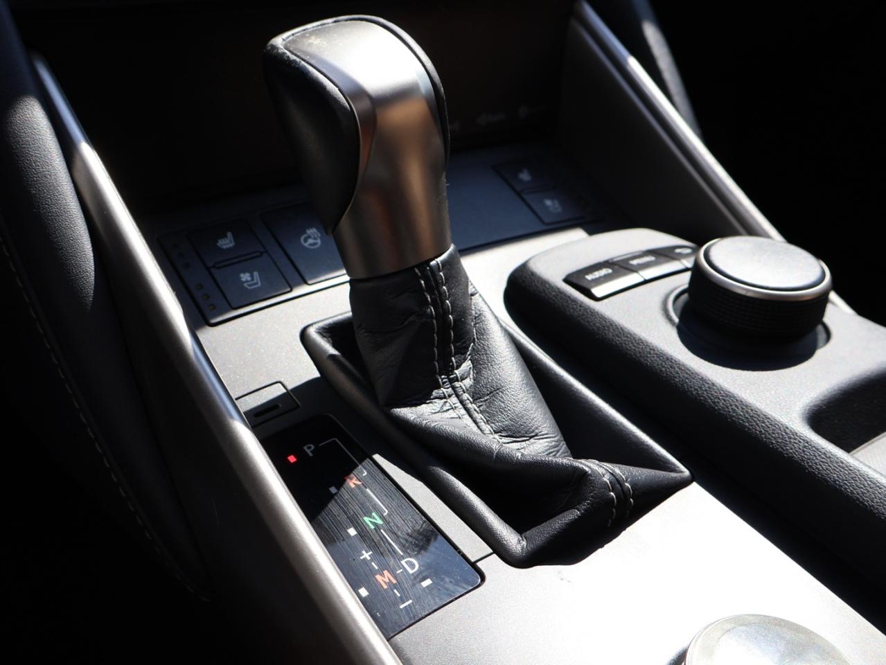 2017 Lexus IS 300 PREMIUM AWD CERTIFIED CAMERA BLUETOOTH LEATHER HEAT/COOL SUNROOF CRUISE ALLOYS - Photo #21