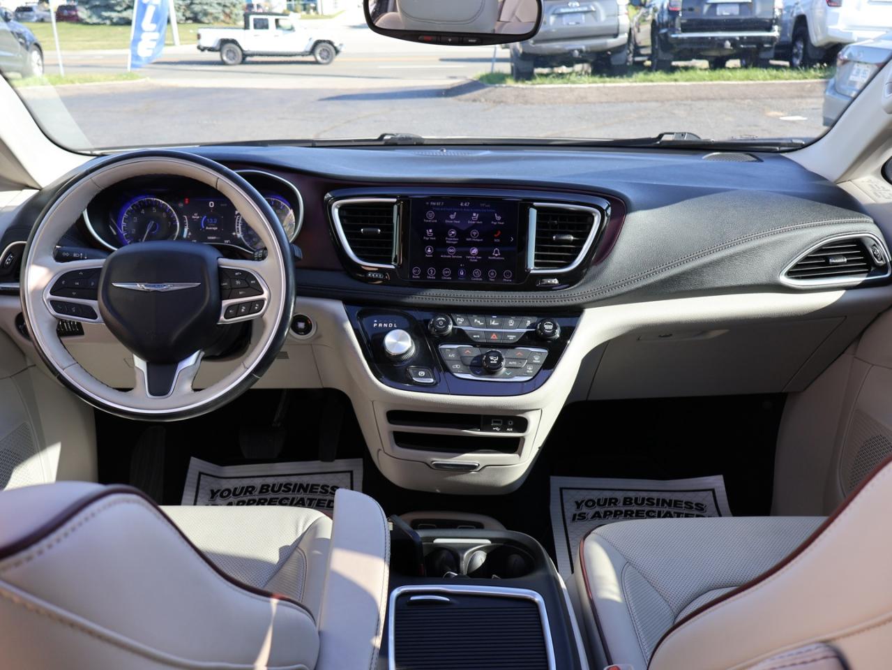 2019 Chrysler Pacifica LIMITED CERTIFIED *CHRYSLER MAINTAIN*7 SEATS* NAVI 360 CAMERA PANO ROOF HEAT/COOL LEATHER P,SENSORS CHROME - Photo #11