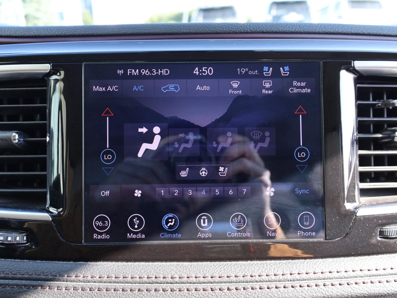 2019 Chrysler Pacifica LIMITED CERTIFIED *CHRYSLER MAINTAIN*7 SEATS* NAVI 360 CAMERA PANO ROOF HEAT/COOL LEATHER P,SENSORS CHROME - Photo #28