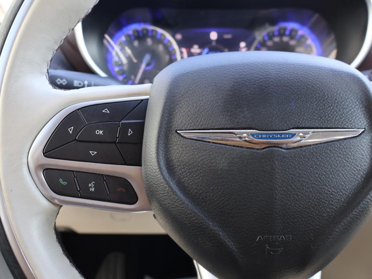 2019 Chrysler Pacifica LIMITED CERTIFIED *CHRYSLER MAINTAIN*7 SEATS* NAVI 360 CAMERA PANO ROOF HEAT/COOL LEATHER P,SENSORS CHROME - Photo #39