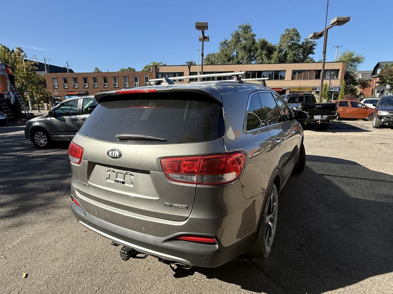 2018 Kia Sorento EX AWD - Photo #4