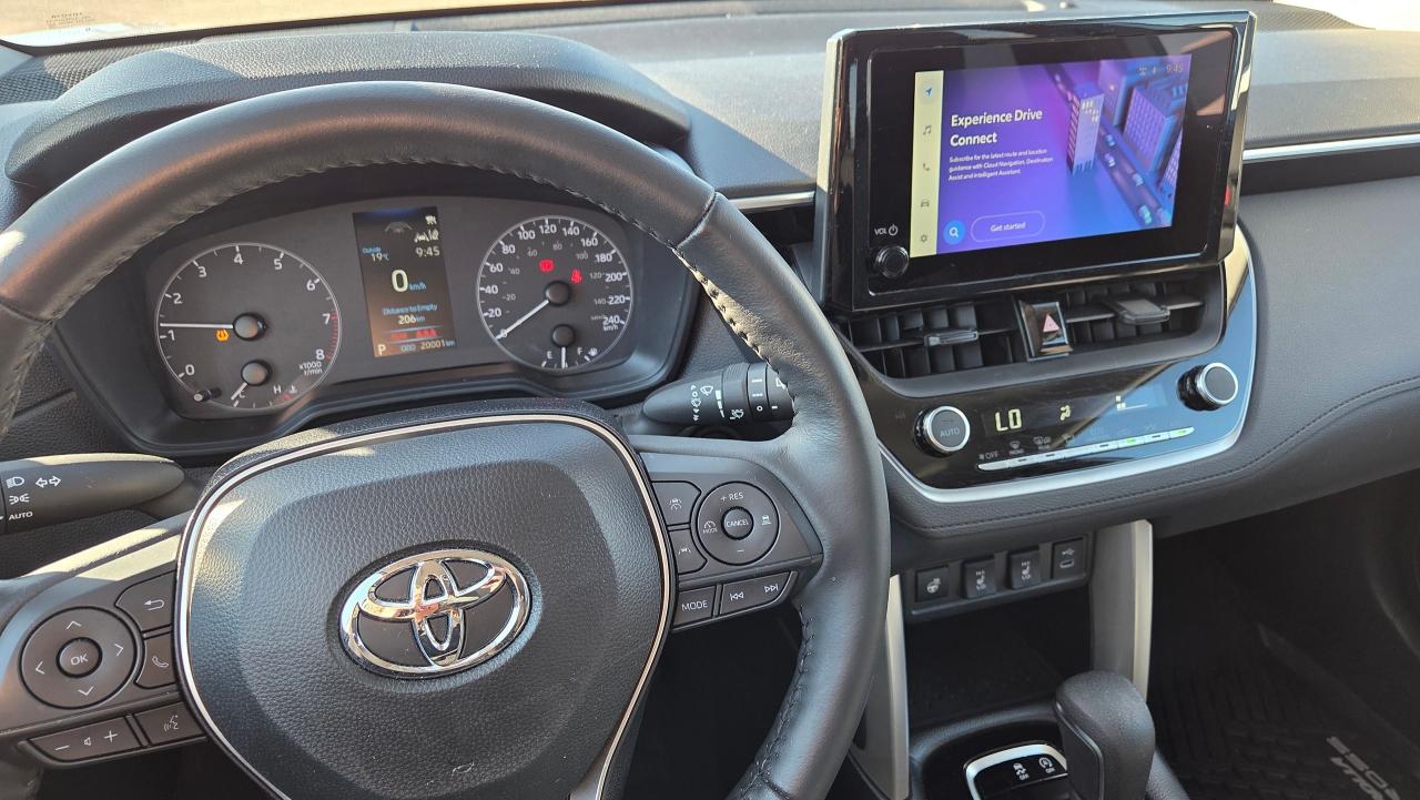 2024 Toyota Corolla Cross LE AWD - Photo #14
