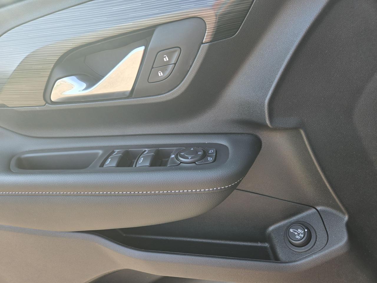 2024 GMC Terrain SLE - Photo #19