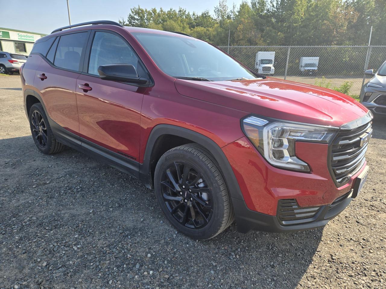2024 GMC Terrain SLE - Photo #3