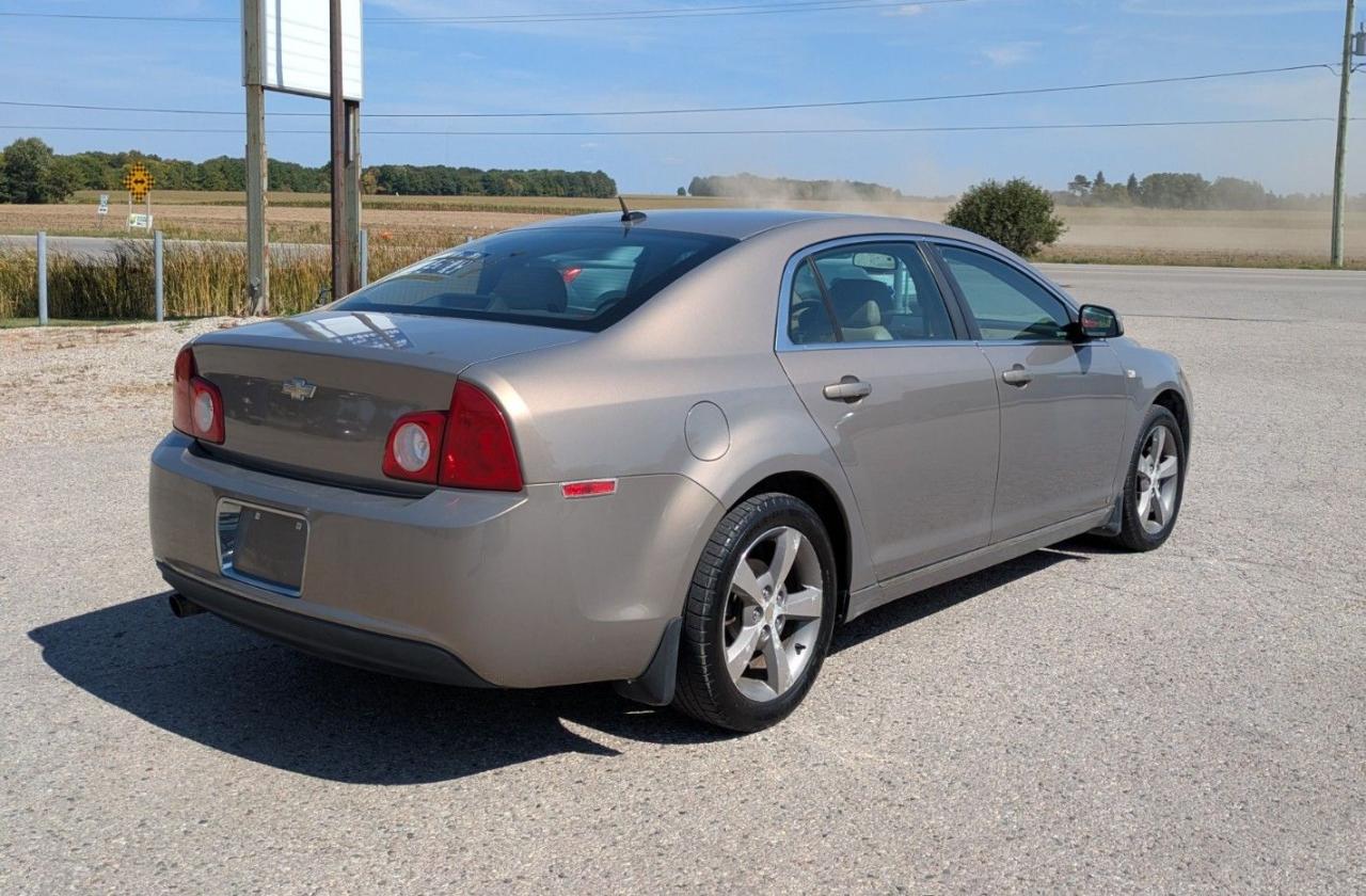2008 Chevrolet Malibu 2LT - Photo #5