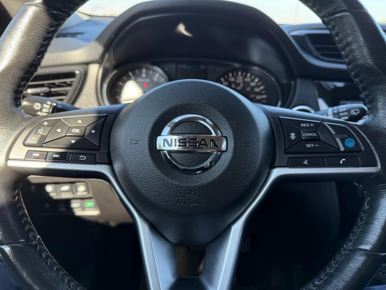 1758033812
