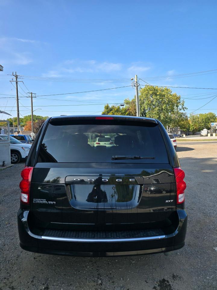 2015 Dodge Grand Caravan 4dr Wgn SXT - Photo #6