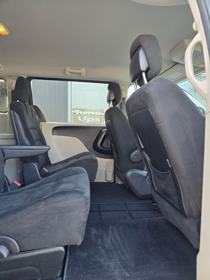 2015 Dodge Grand Caravan 4dr Wgn SXT - Photo #8