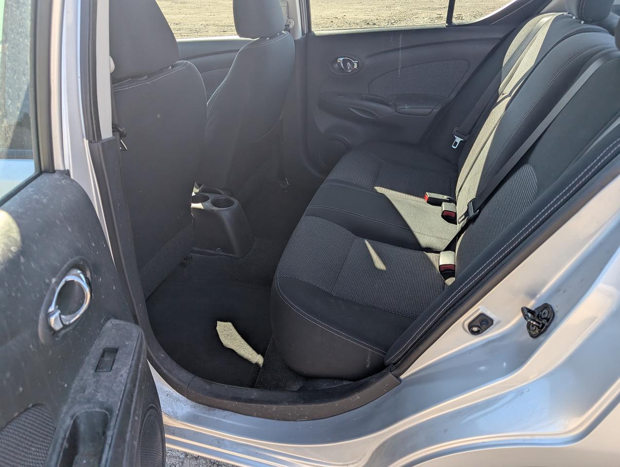 2014 Nissan Versa SL - Photo #6