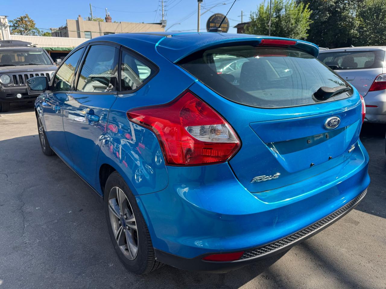 2014 Ford Focus SE HB | NO ACCIDENTS | CERTIFIED | 43 RECORDS - Photo #7