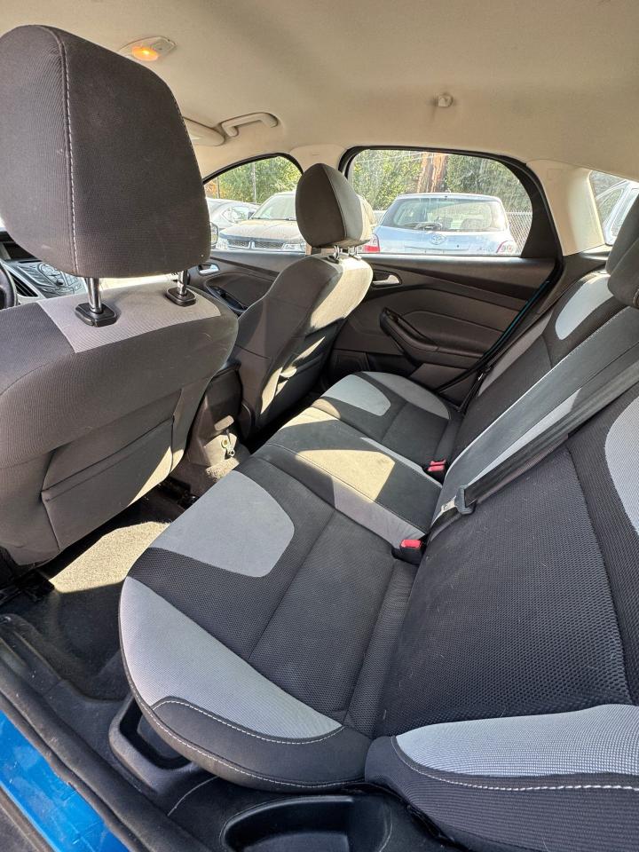 2014 Ford Focus SE HB | NO ACCIDENTS | CERTIFIED | 43 RECORDS - Photo #15