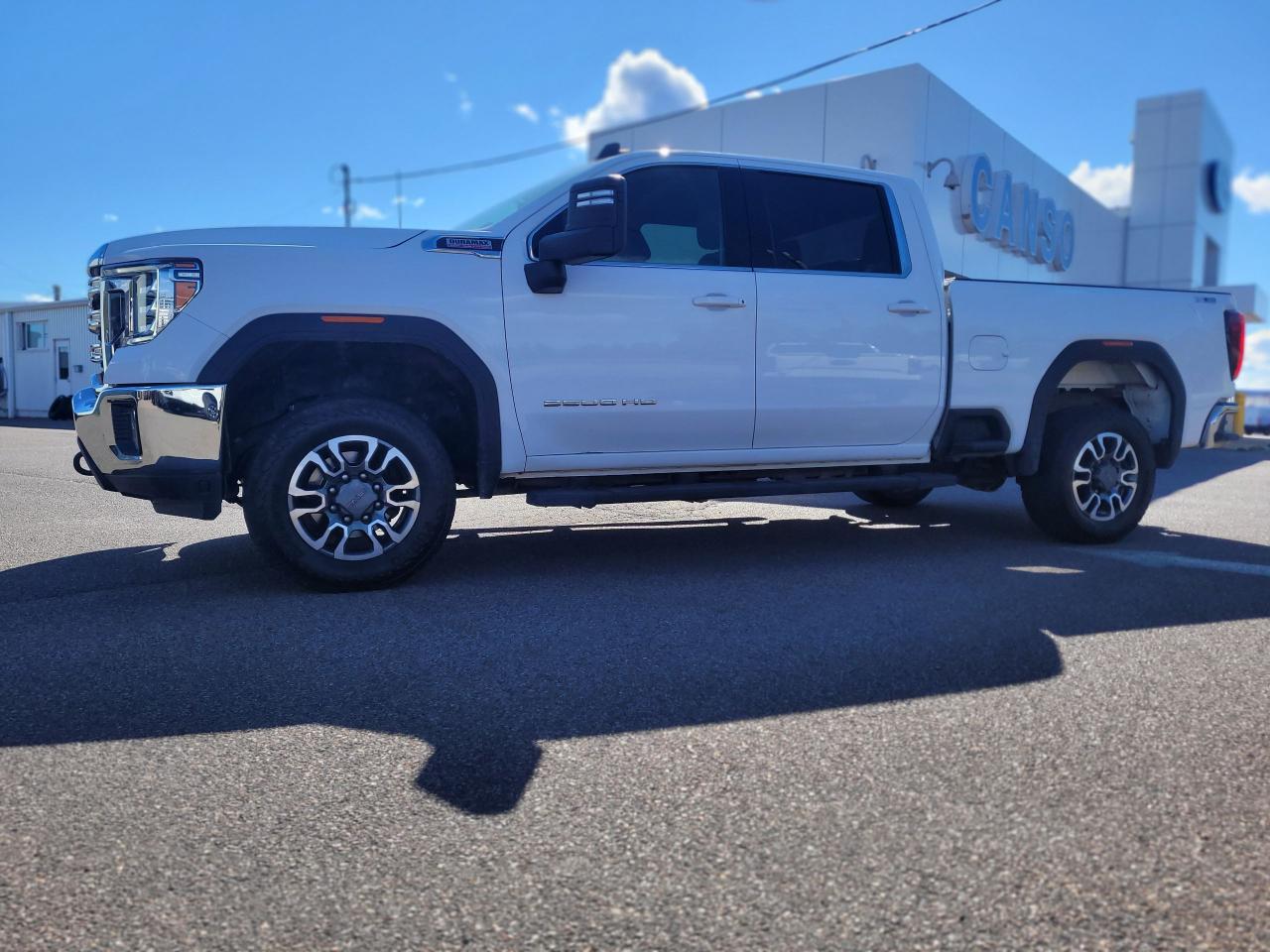 2023 GMC Sierra SLE 2500 4X4 Photo5