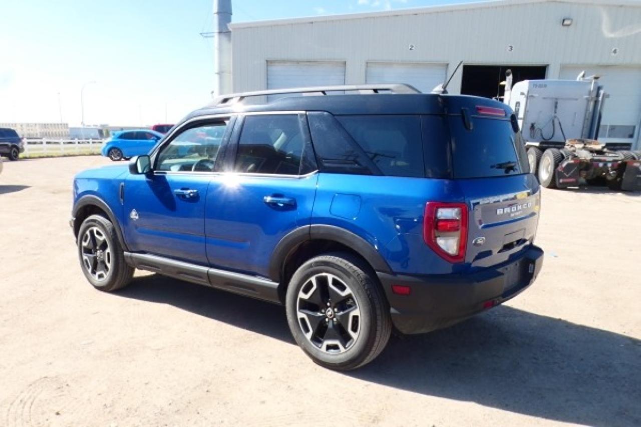 2024 Ford Bronco Sport Outer Banks 4x4 w/Htd L.wrap, BUC - Photo #8