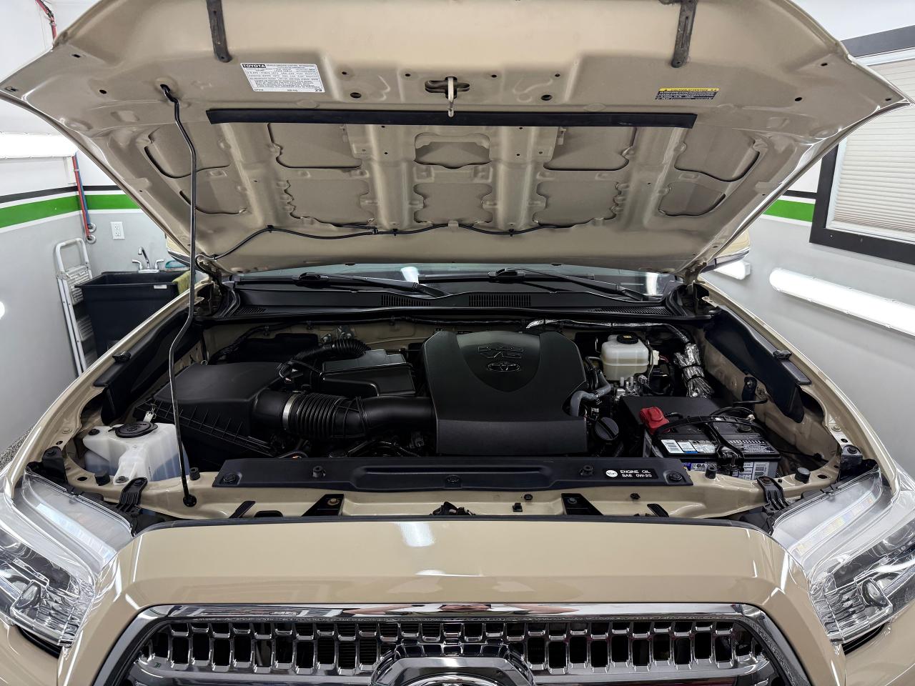 2017 Toyota Tacoma TRD Off Road - Photo #10