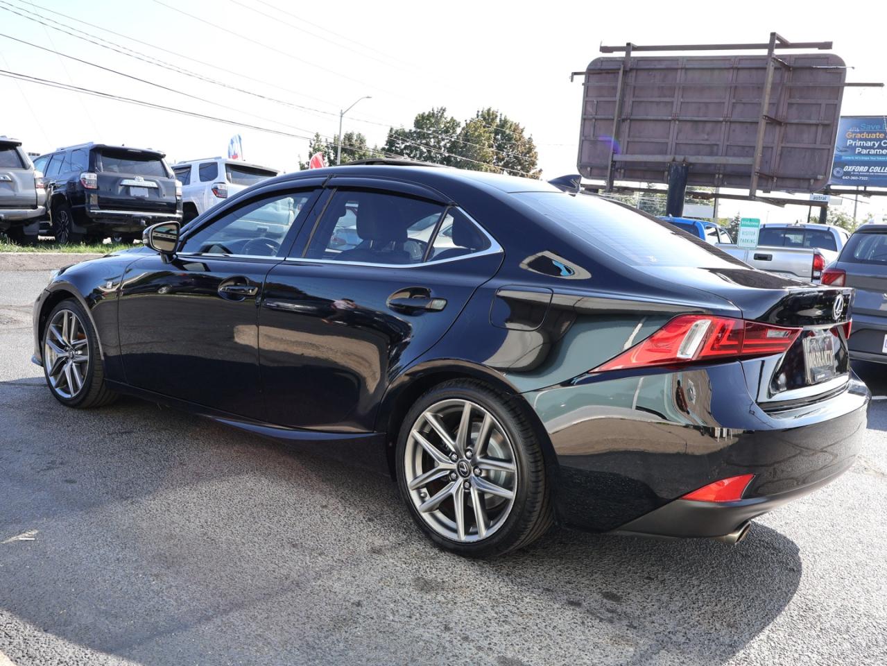 2016 Lexus IS 300 F SPORT AWD CERTIFIED CAMERA NAV BLUETOOTH LEATHER HEATED SEATS SUNROOF CRUISE ALLOYS - Photo #4