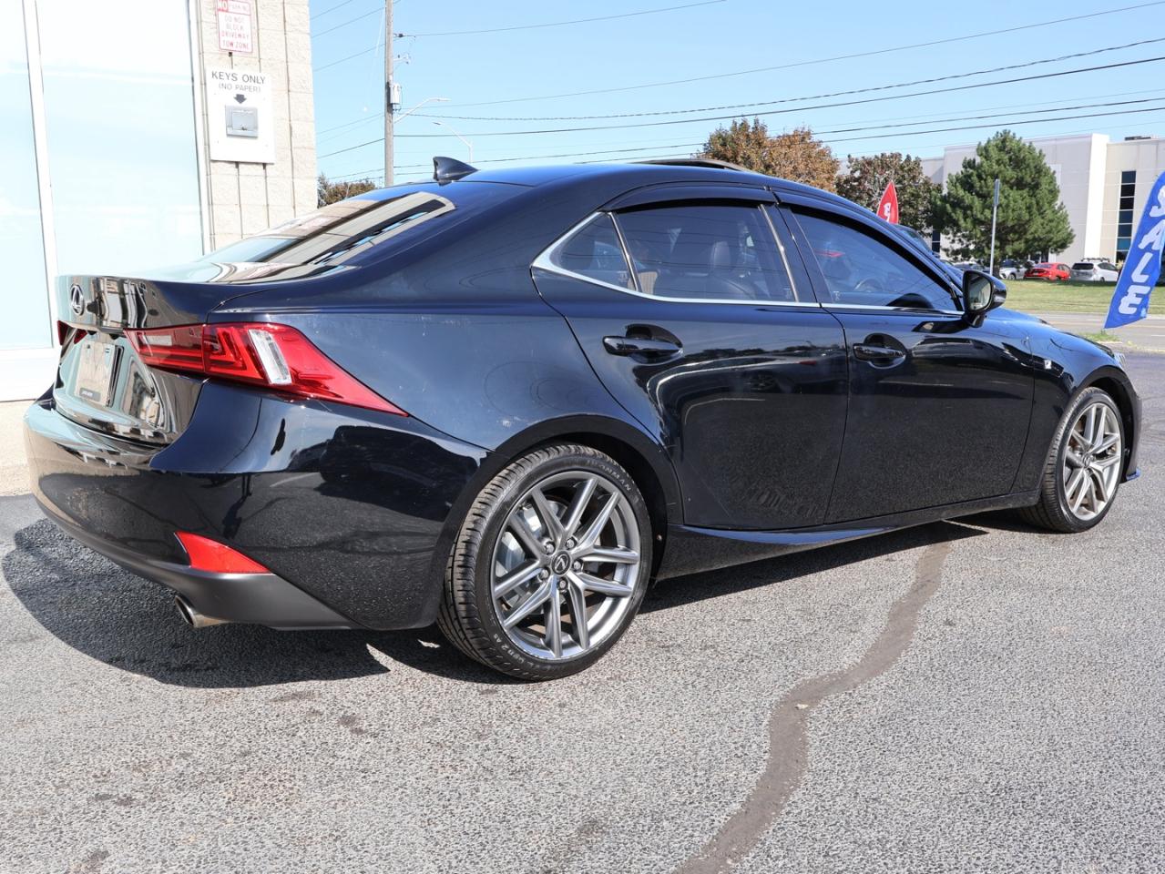 2016 Lexus IS 300 F SPORT AWD CERTIFIED CAMERA NAV BLUETOOTH LEATHER HEATED SEATS SUNROOF CRUISE ALLOYS - Photo #7