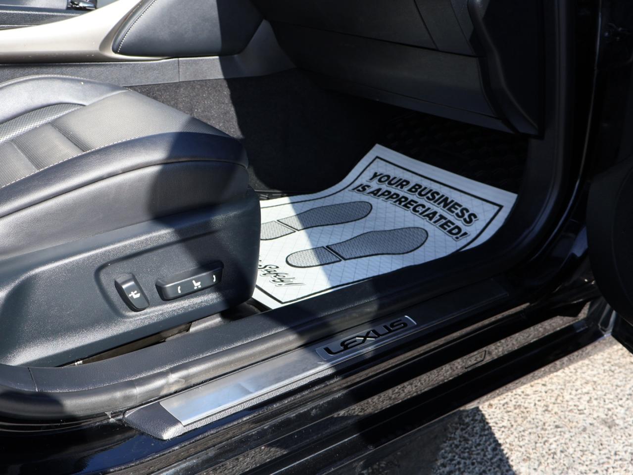 2016 Lexus IS 300 F SPORT AWD CERTIFIED CAMERA NAV BLUETOOTH LEATHER HEATED SEATS SUNROOF CRUISE ALLOYS - Photo #32