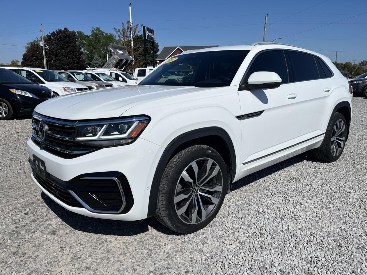 Used 2021 Volkswagen Atlas Cross Sport SEL Premium R-Line for sale in Dunnville, ON