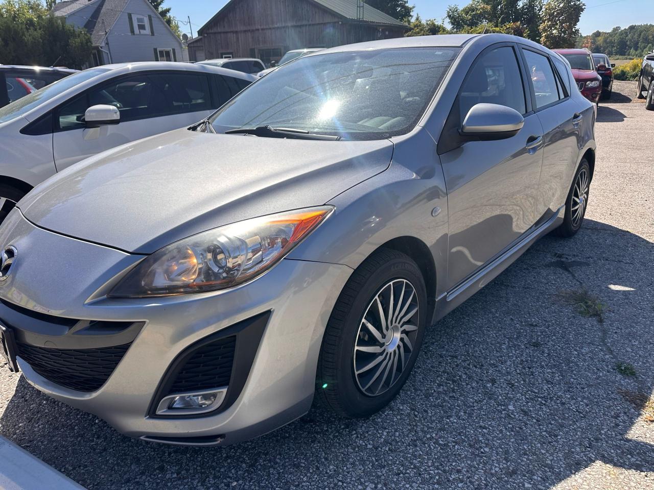 2010 Mazda MAZDA3 GS - Photo #1