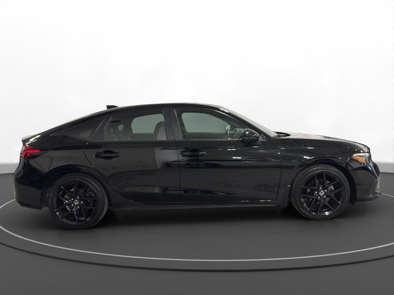 2024 Honda Civic Sport Touring - Photo #4