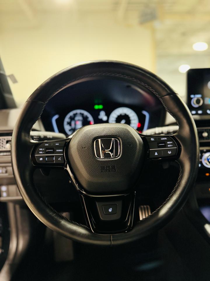 2024 Honda Civic Sport Touring - Photo #10