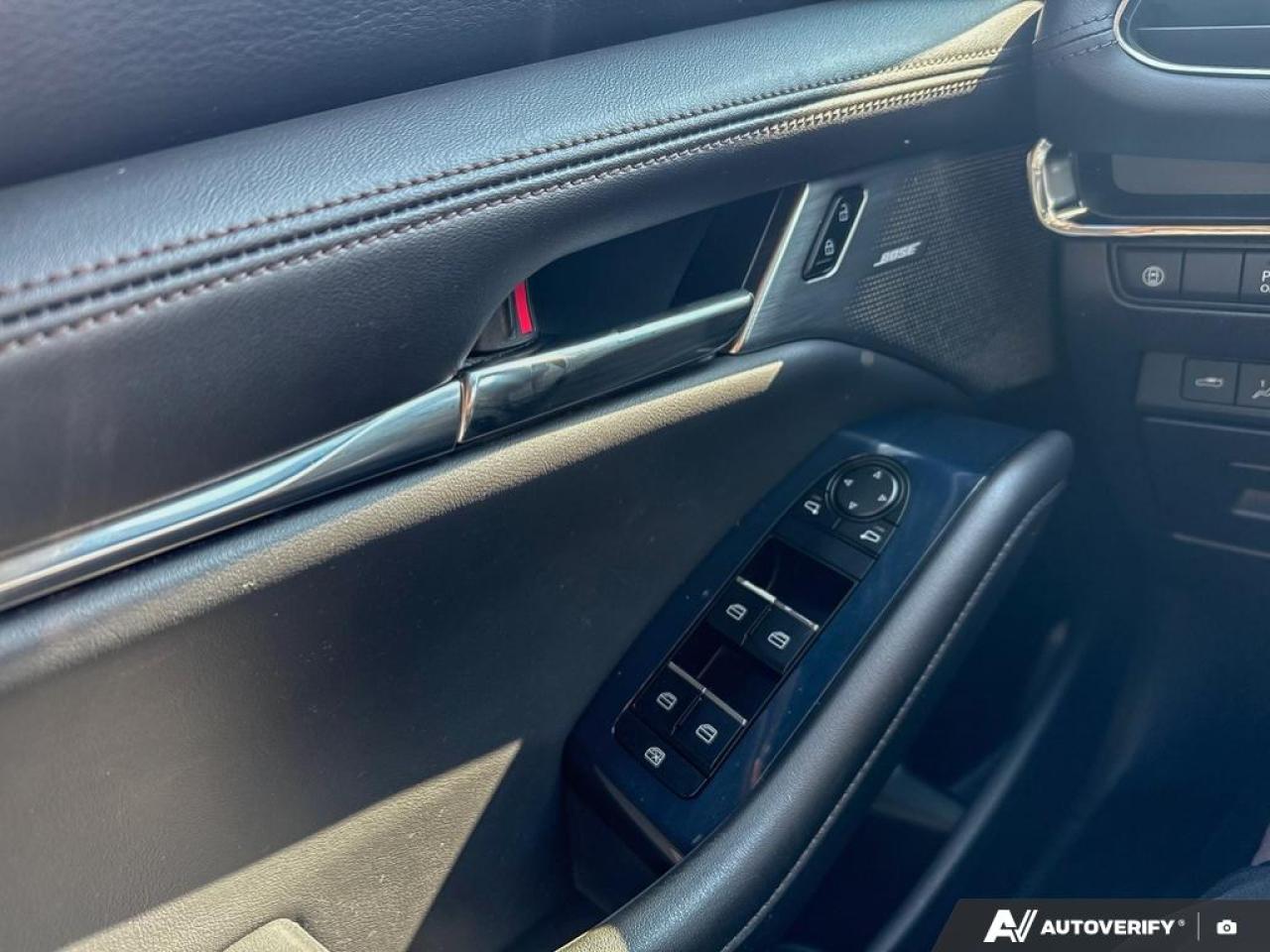 2019 Mazda MAZDA3 GT / NO ACCIDENTS / LEATHER / ROOF / NAV / LOADED - Photo #13