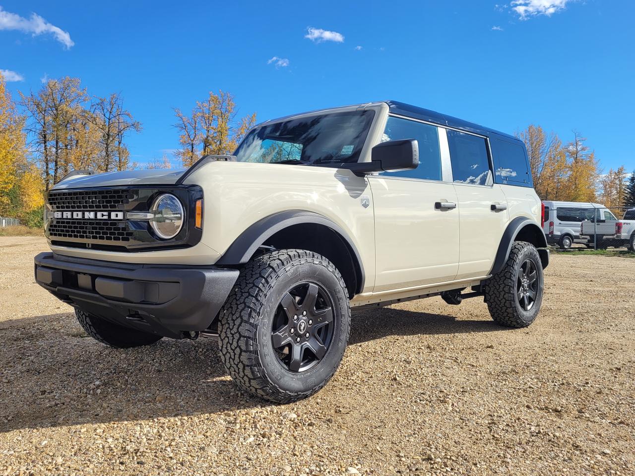 2025 Ford Bronco Big Bend Photo1