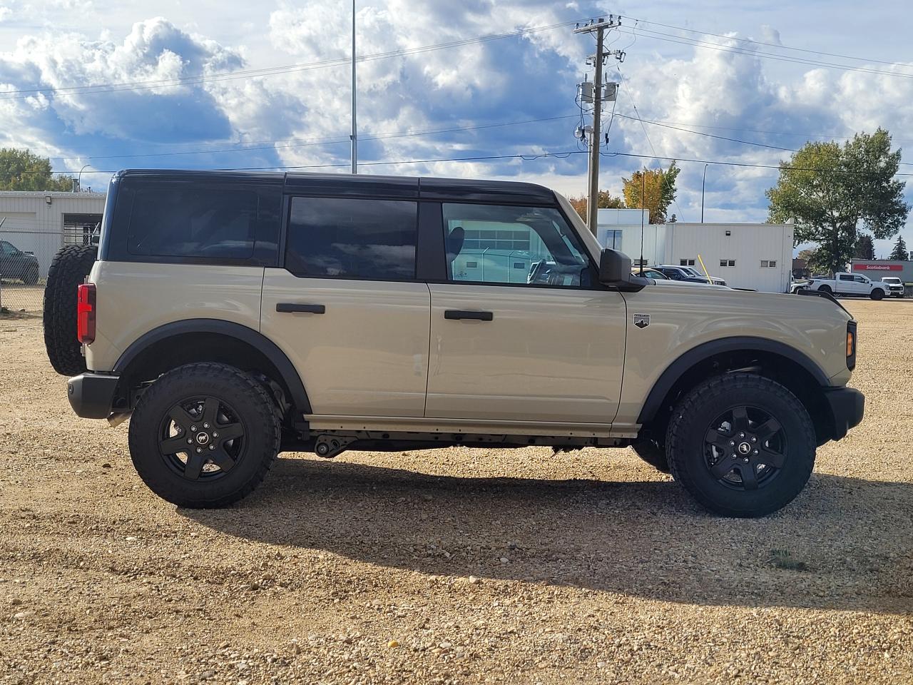 2025 Ford Bronco Big Bend Photo5