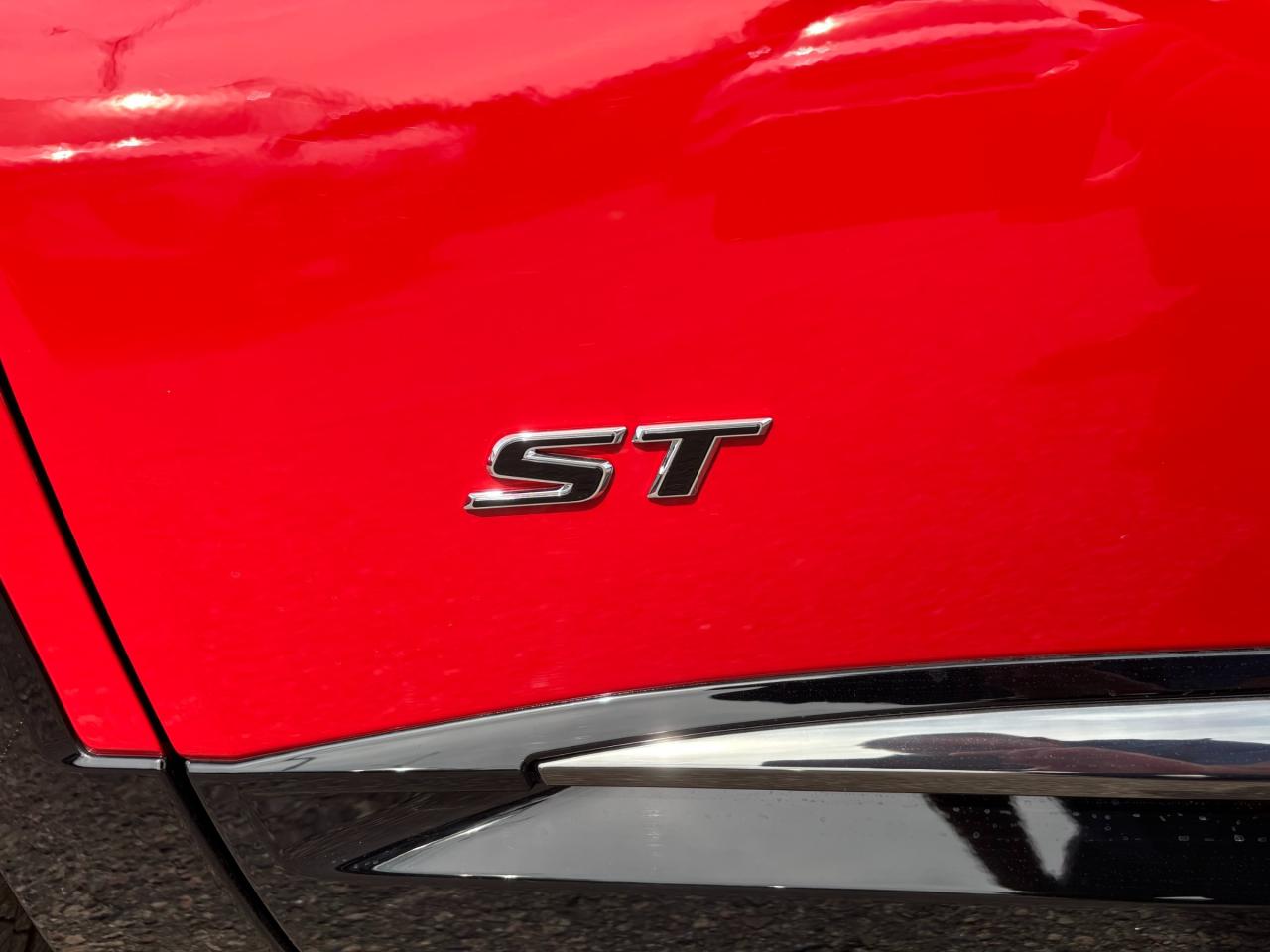 2025 Buick Envision Sport Touring 2025 Buick Envision ST AWD Photo