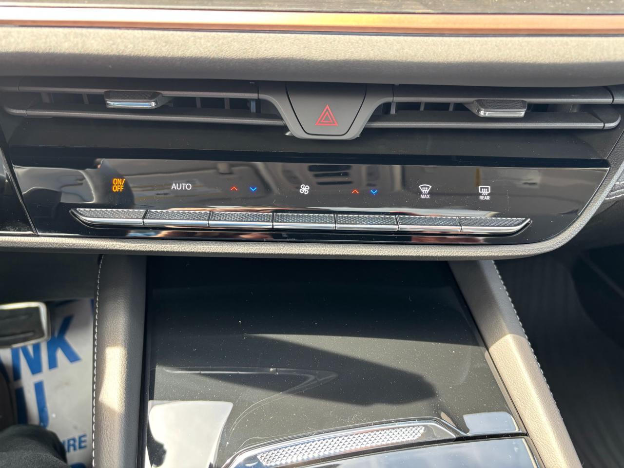 2025 Buick Envision Sport Touring 2025 Buick Envision ST AWD Photo