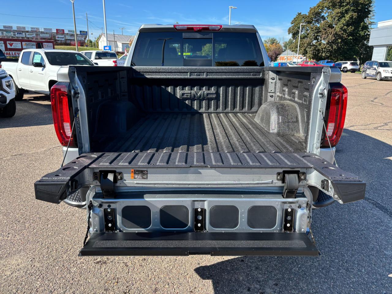 2026 GMC Sierra 1500 2026 GMC Sierra Denali 4WD Photo