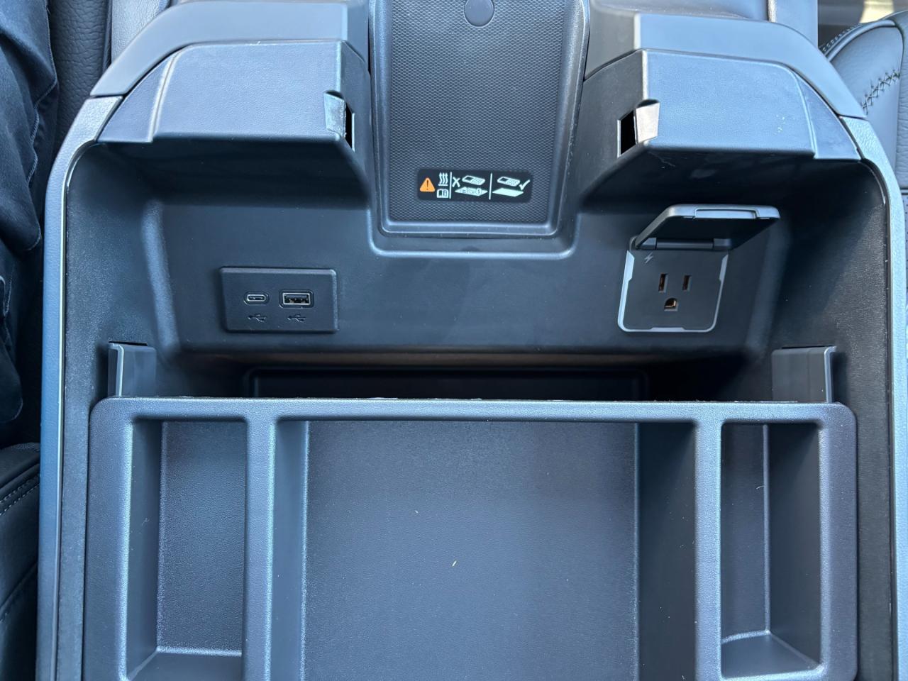 2026 GMC Sierra 1500 2026 GMC Sierra Denali 4WD Photo