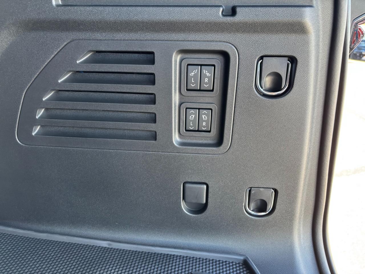 2026 Buick Enclave Sport Touring 2026 Buick Enclave ST Photo