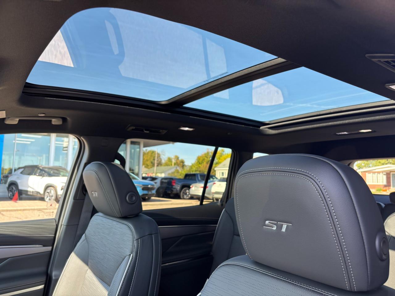 2026 Buick Enclave Sport Touring 2026 Buick Enclave ST Photo