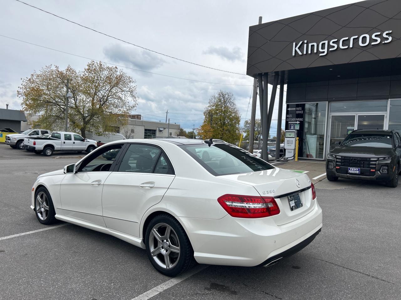 2011 Mercedes-Benz E-Class  Photo