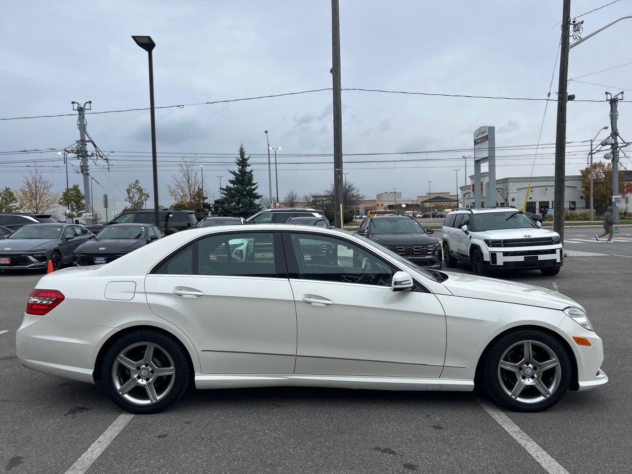 2011 Mercedes-Benz E-Class  Photo