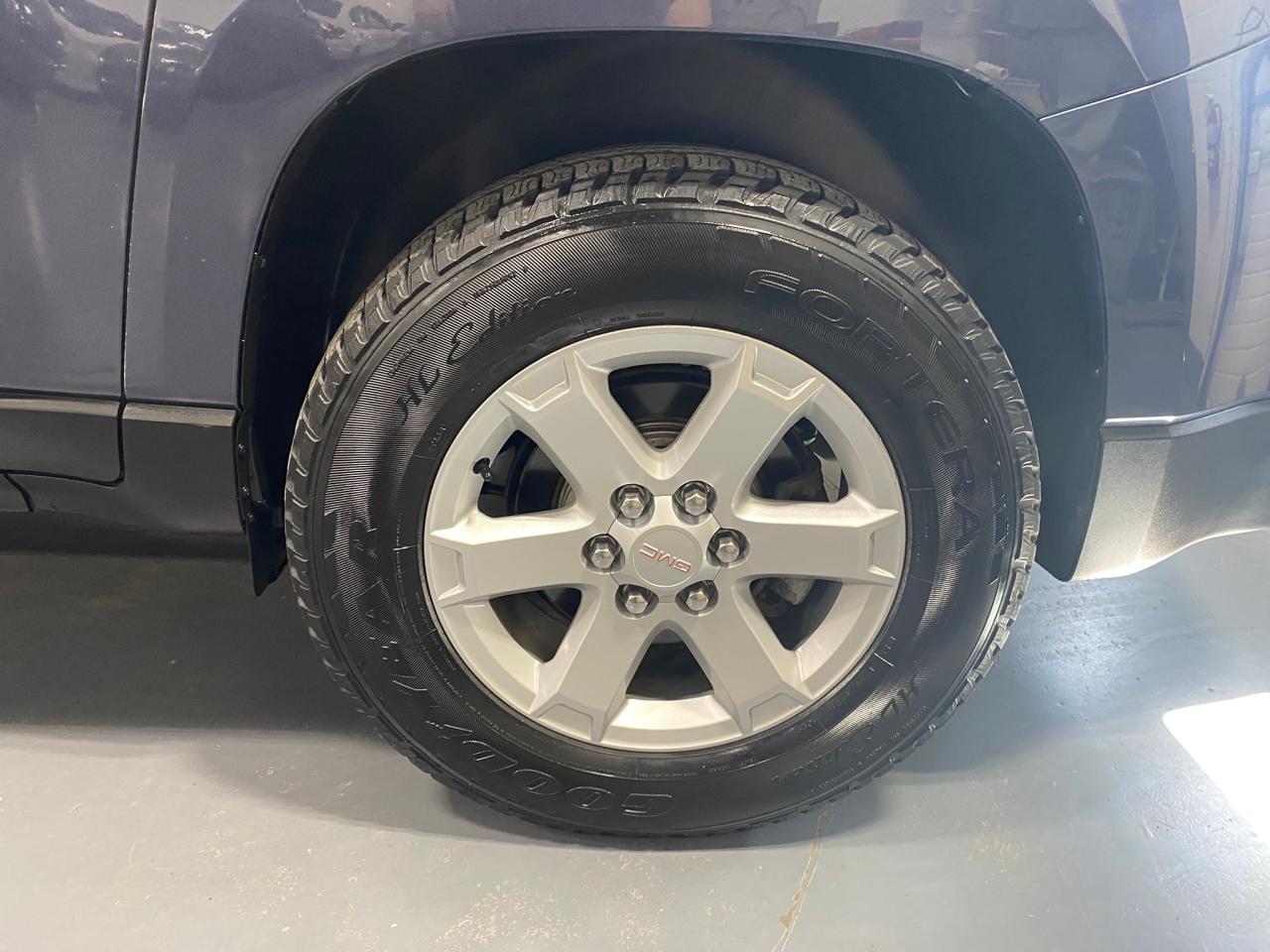 2014 GMC Acadia AWD 4DR SLE2 - Photo #10