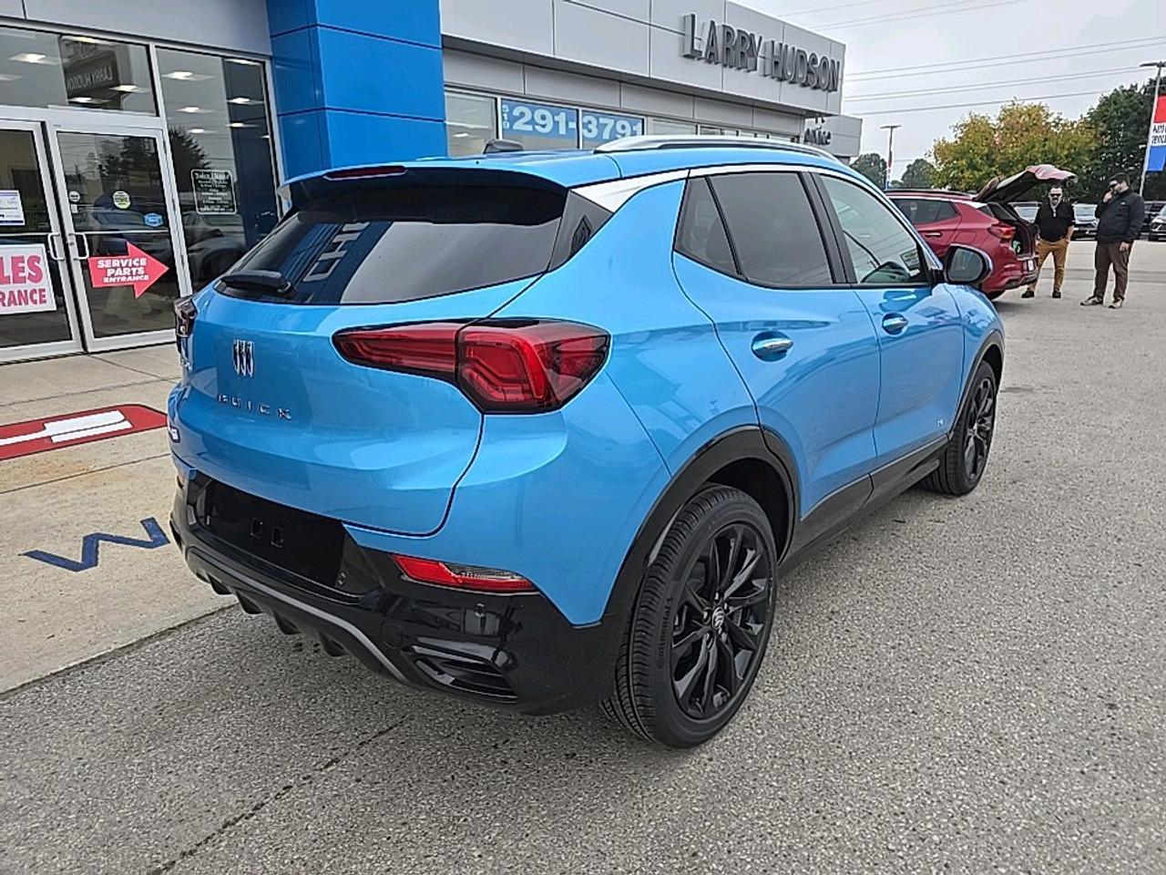 2026 Buick Encore GX Sport Touring Photo2
